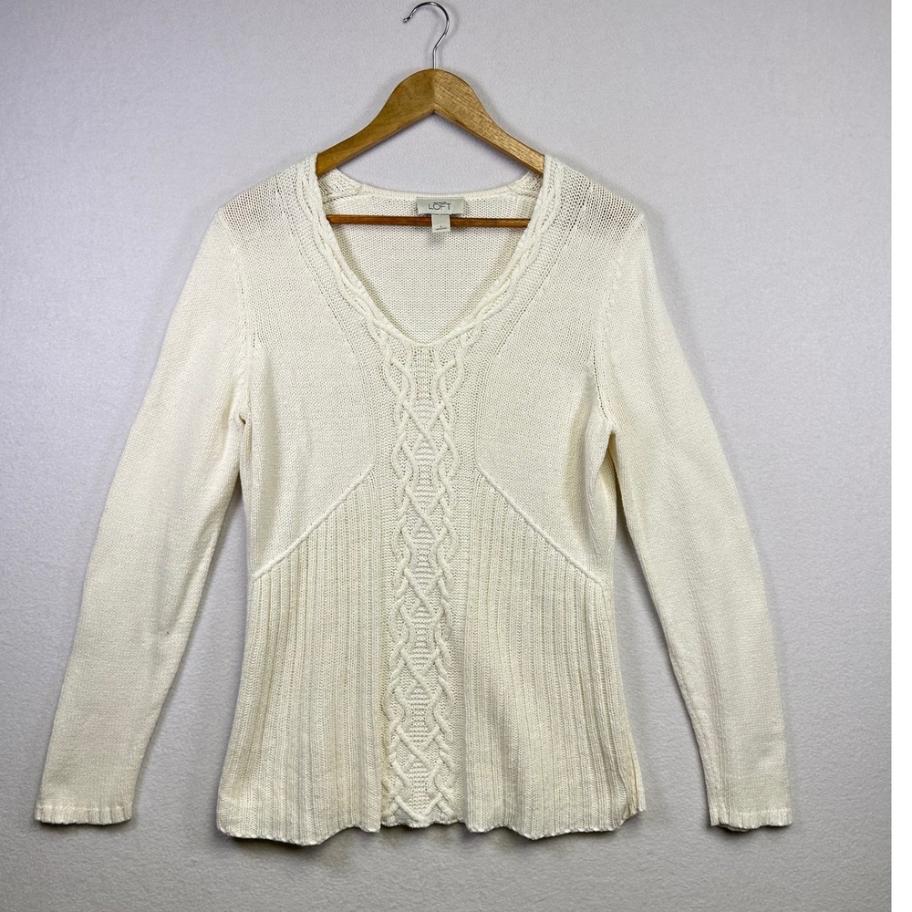 LOFT Ann Taylor Cream Cable Knit V Neck Long Sleeve Sweater Top Women's L‎